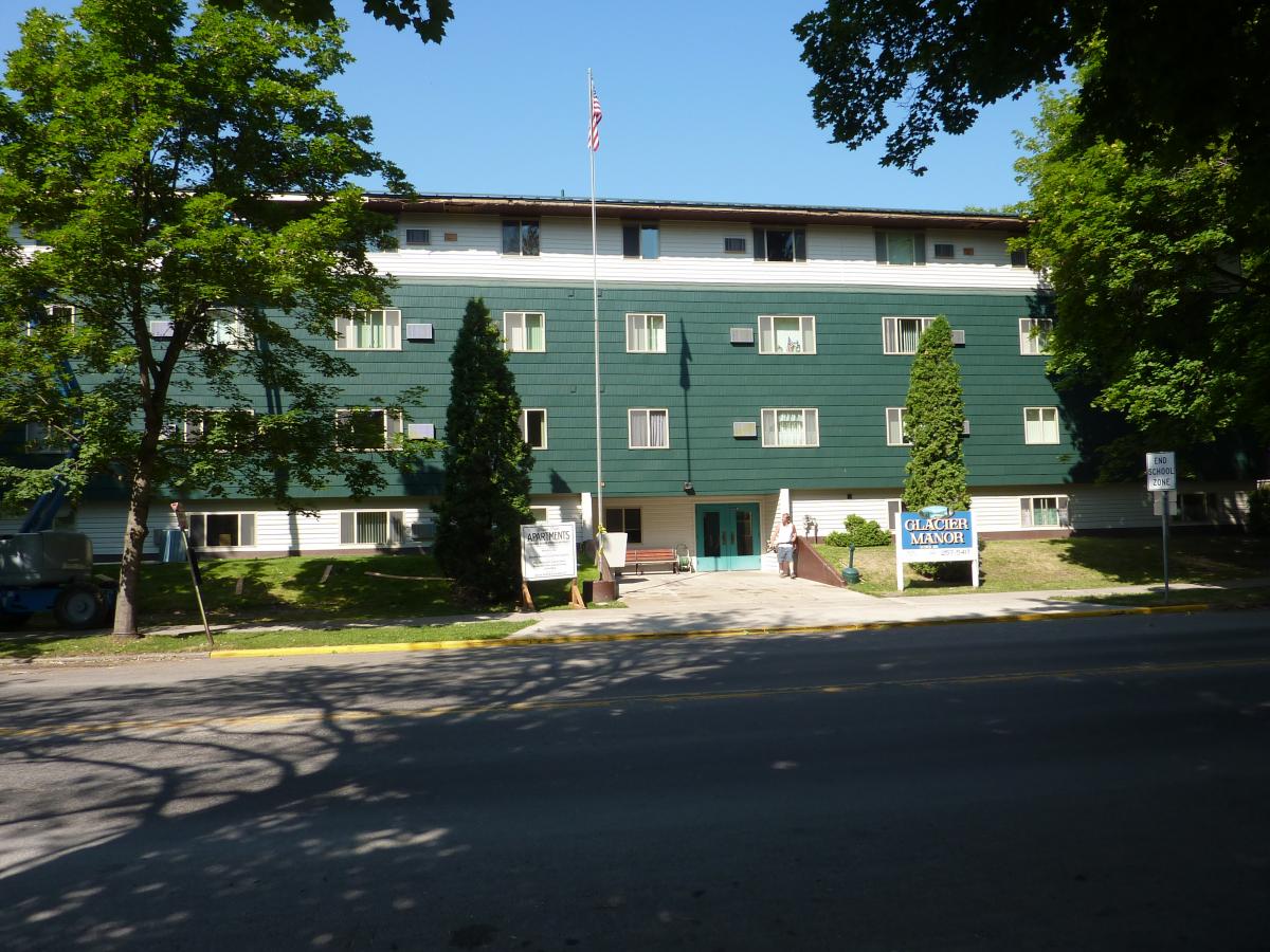 Glacier State Apartments